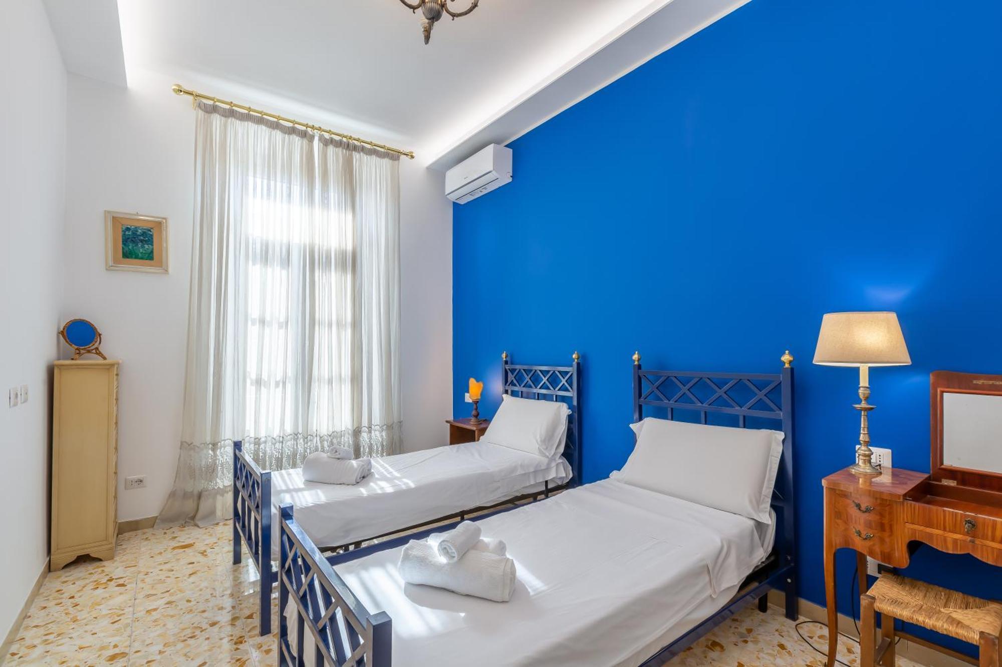 Aqua Claudia And Anio Novus Apartments Rome Exterior photo